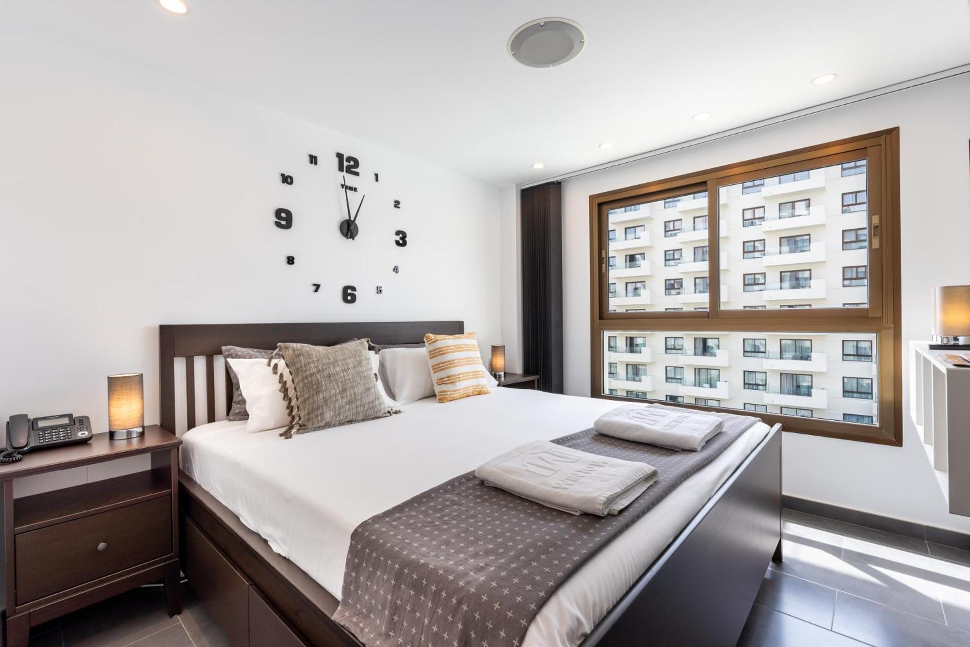 Wintowinrentals Executive Apt In Ocean House Complex Torremolinos Exterior foto